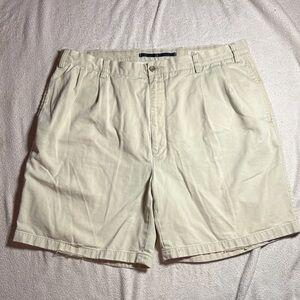 Nautica Men's Tan Flat Front Shorts